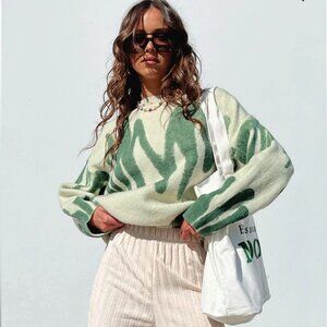 Princess Polly Katie Oversized Abstract Green Crewneck Sweater Women’s Small